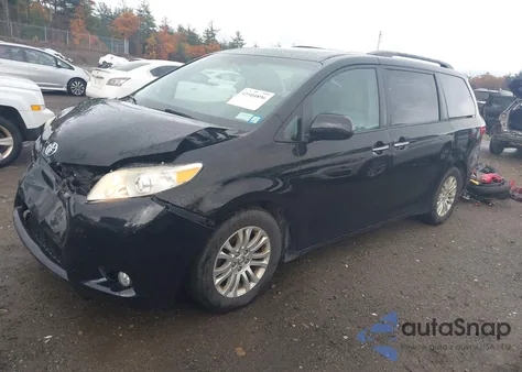 2017 Toyota Sienna Xle 8 Passenger из США, поврежденный, VIN 5TDYZ3DC5HS862427